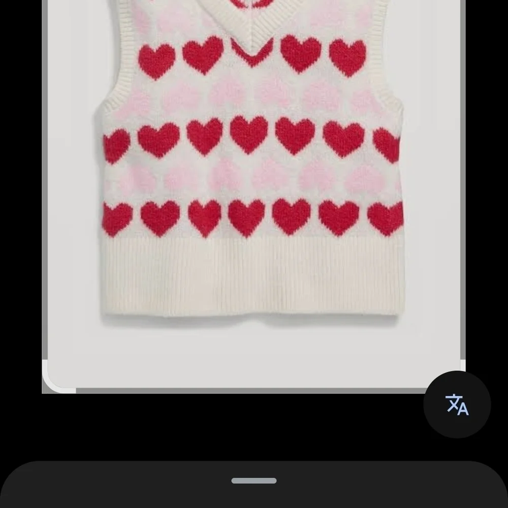 Old Navy Kids Cream and Red Sweater Size Small 6-7 Yrs